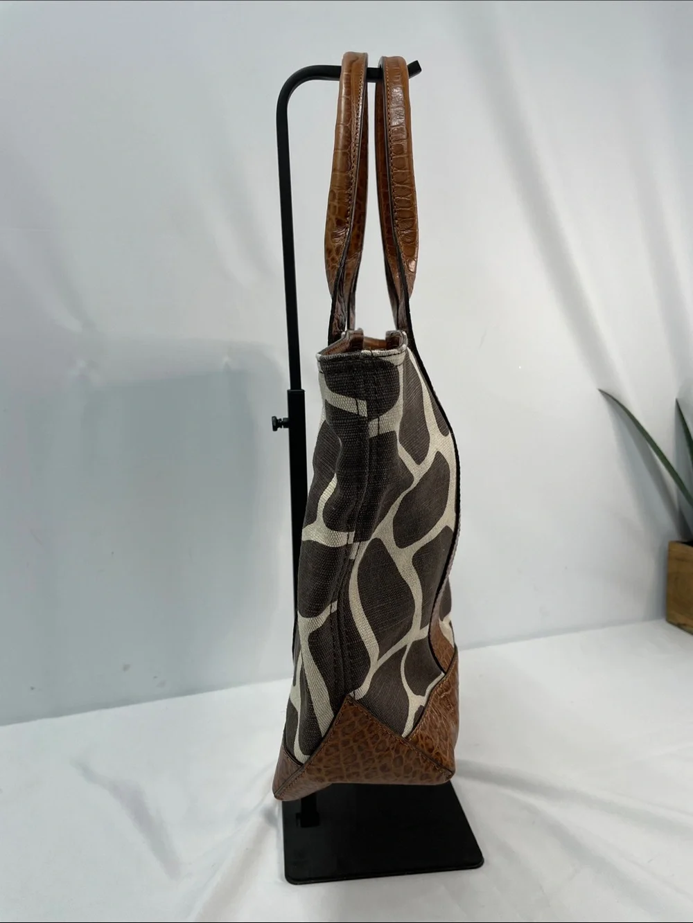 MICHAEL KORS LEATHER AND CANVAS GIRAFFE PRINT TOTE BAG FTL-07-156
